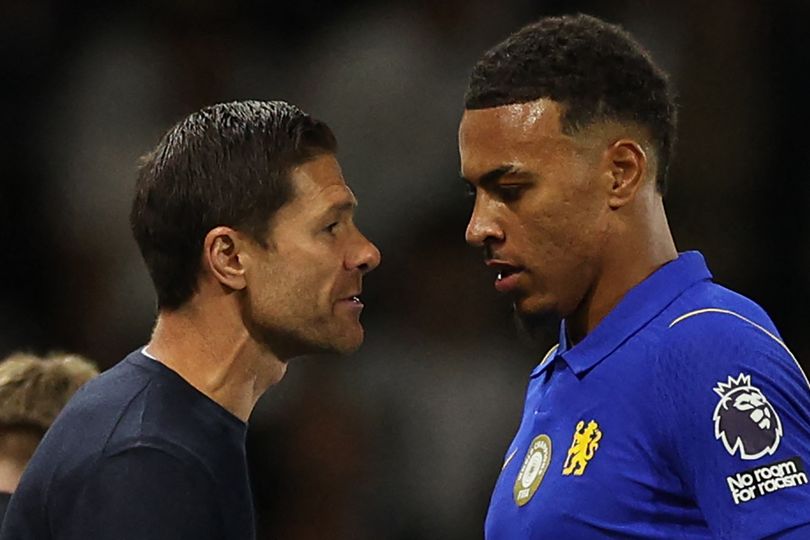 Gary Neville calls out 'ludicrous' Chelsea star and demands Xabi Alonso ...