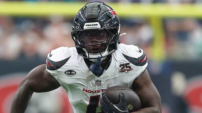 Realistic Jonathan Taylor trade packages the Vikings, Texans and ...