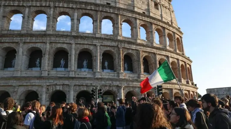 Protests sweep Italian cities amid heavy police presence, clashes reported