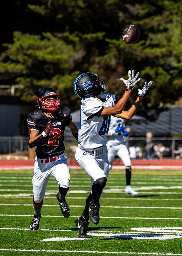 Landon Pifer’s lengthy pick-6 helps SLV hold off relentless MVC in ...