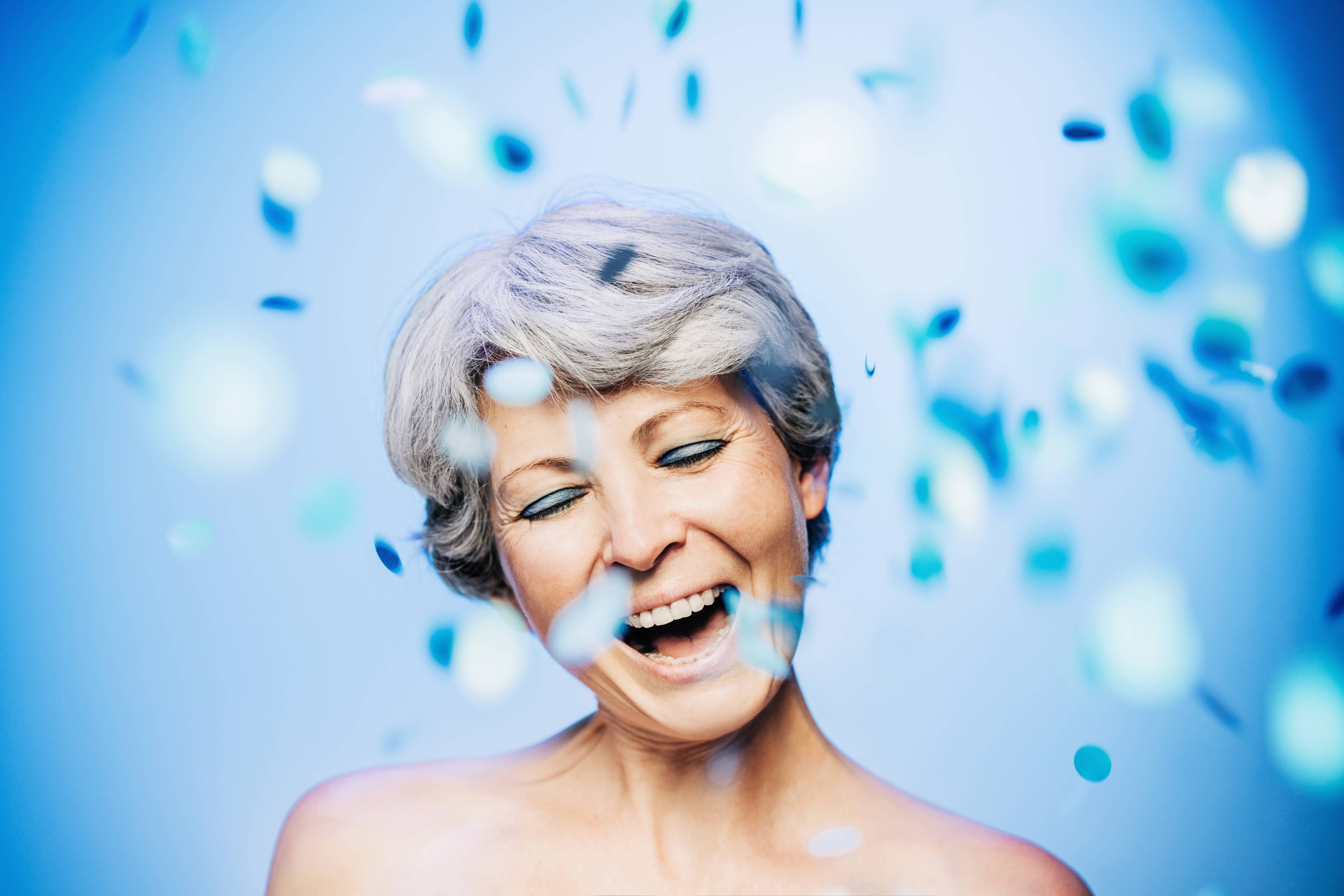 Women over 50 don't have to give up shimmery eyeshadow—here's how to ...
