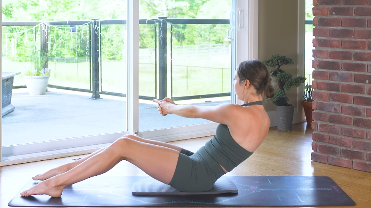Easy 10 minutes daily moves for spinal alignment and core strength