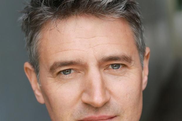Tom Chambers joins cast of Before I Go to Sleep for UK tour stop in ...