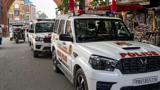 Man beaten to death in Ludhiana, severed hand left at grocery shop ...