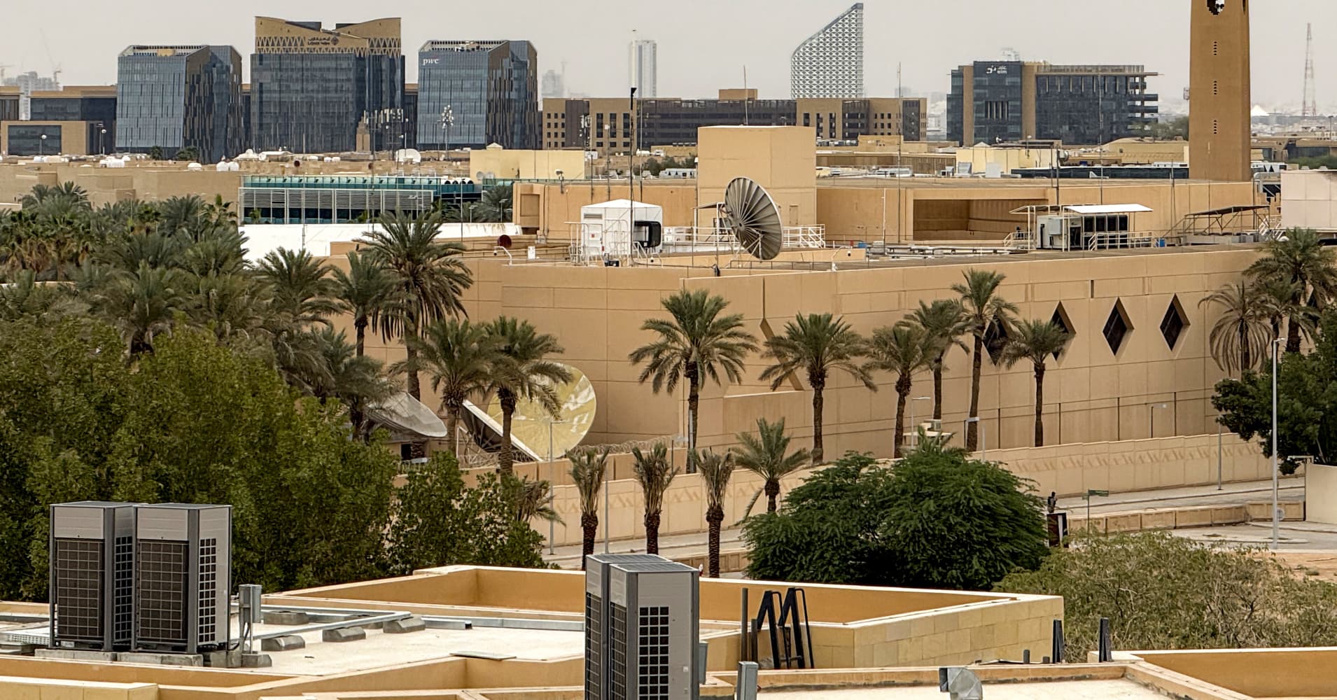 American embassies tighten security as Iran threat warnings intensify ...