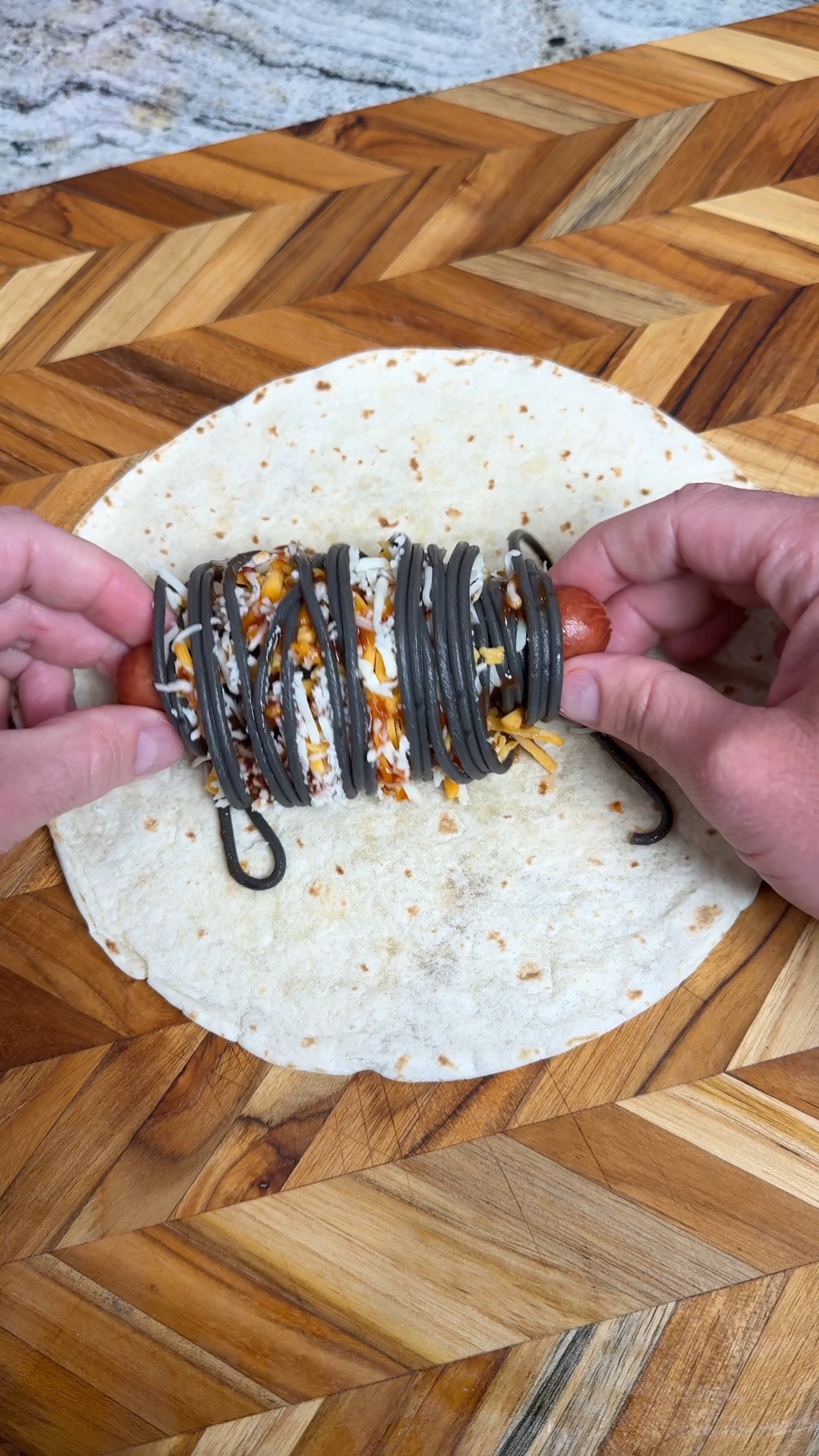 Italian hotdog noodle wrap hack 🇮🇹
