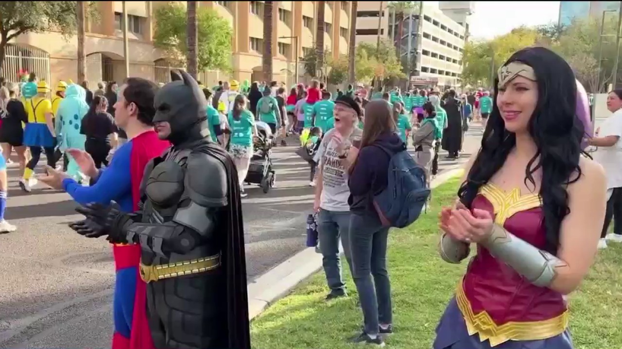 Costumed runners hit downtown Phoenix for annual Spooktacular 5K