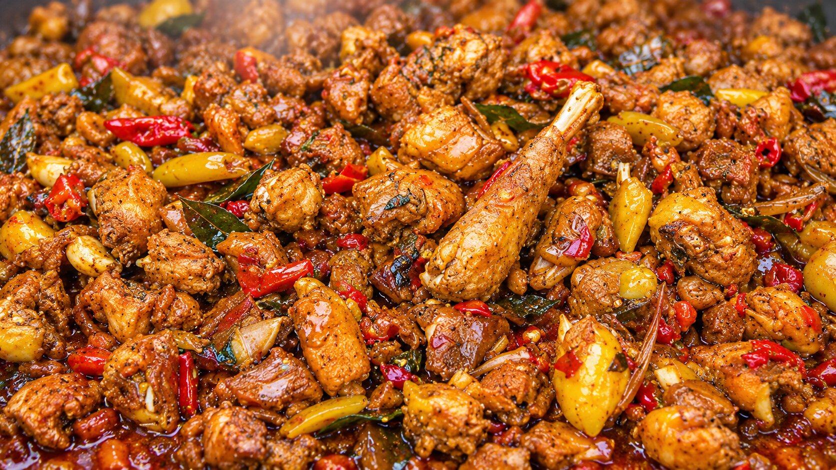 Tamil Nadu special Pallipalayam country chicken fry cooked in village