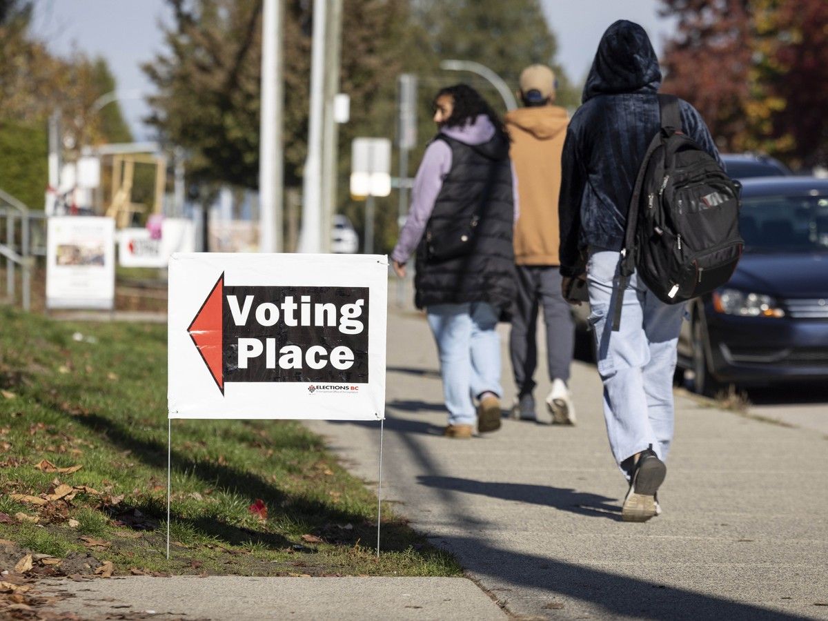BC election: Here's how hand-counting of ballots will work