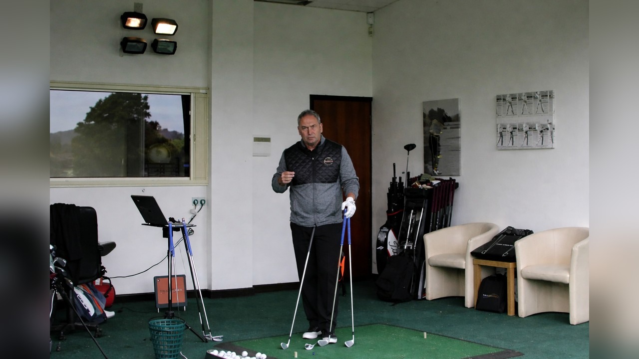 Alistair Davies tests Cobra One Length irons on TrackMan