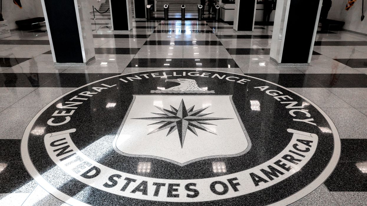 Top-secret CIA contractor accused of handing girlfriend most closely ...