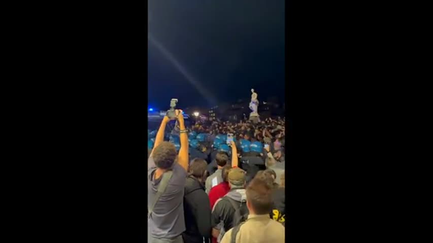 Florence, new clashes between police and protesters
