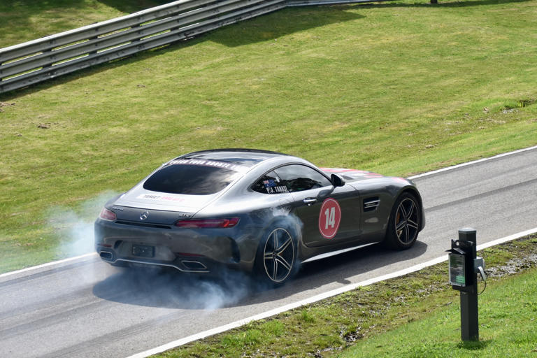 MG Cyberster vs Rob Roy Hillclimb: Chasing Tesla up the hill