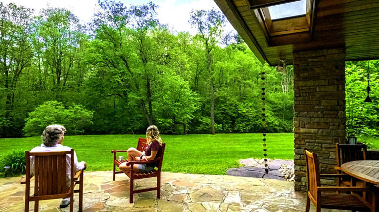 11 modern backyard ideas for adding shade cover with style