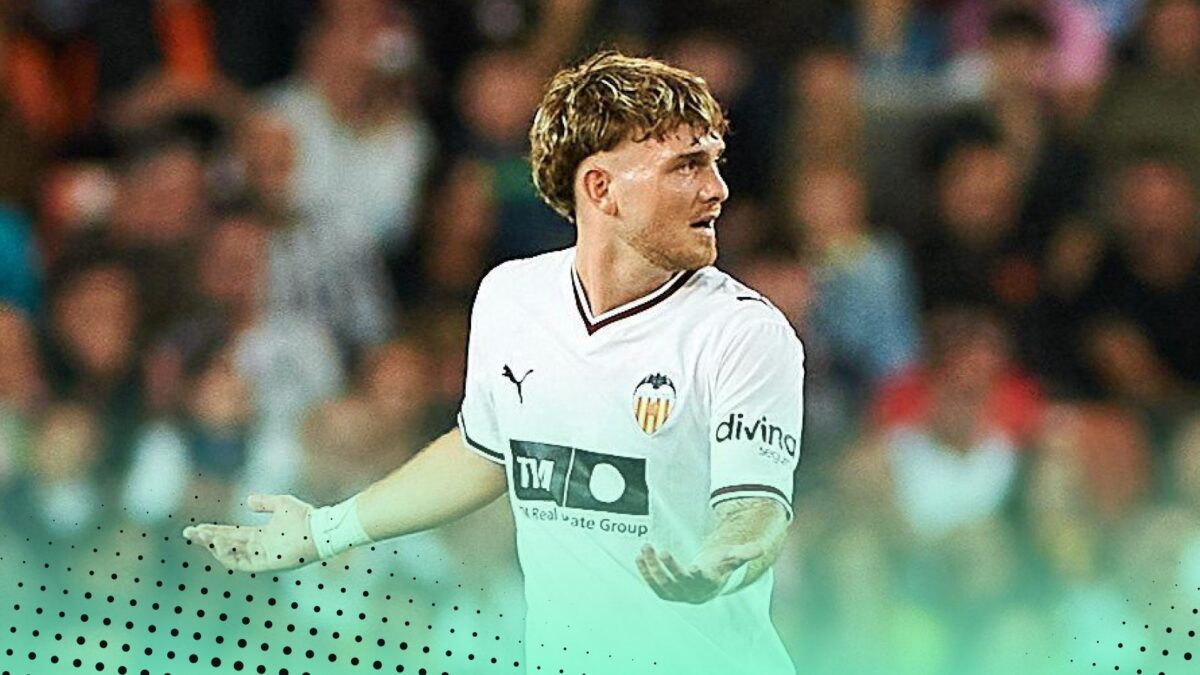 Harvey Elliott’s remarkable fall from grace continues with disastrous ...