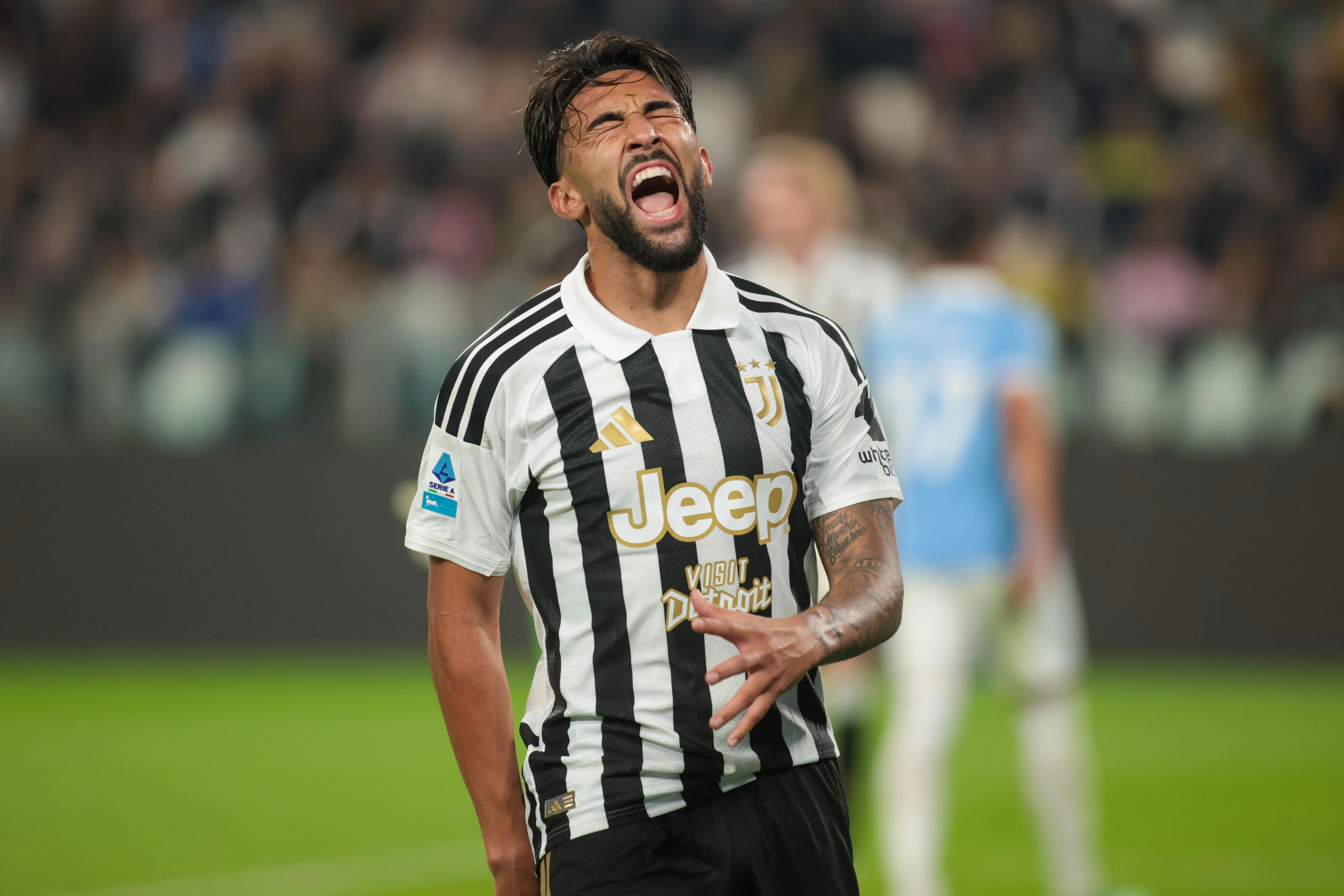 Juventus impotent in heavy loss to Lazio