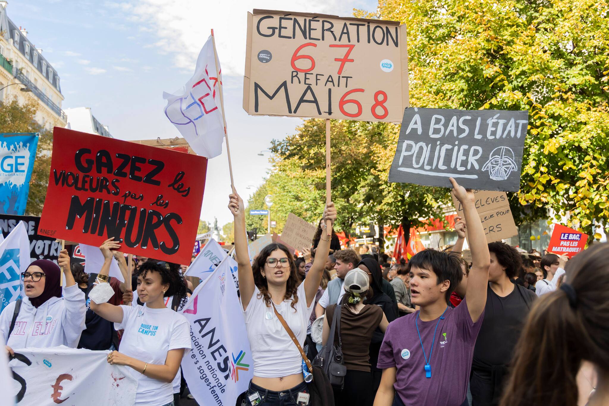 Neue Proteste und Ausgangssperren: Sind Reisen nach Frankreich noch sicher?
