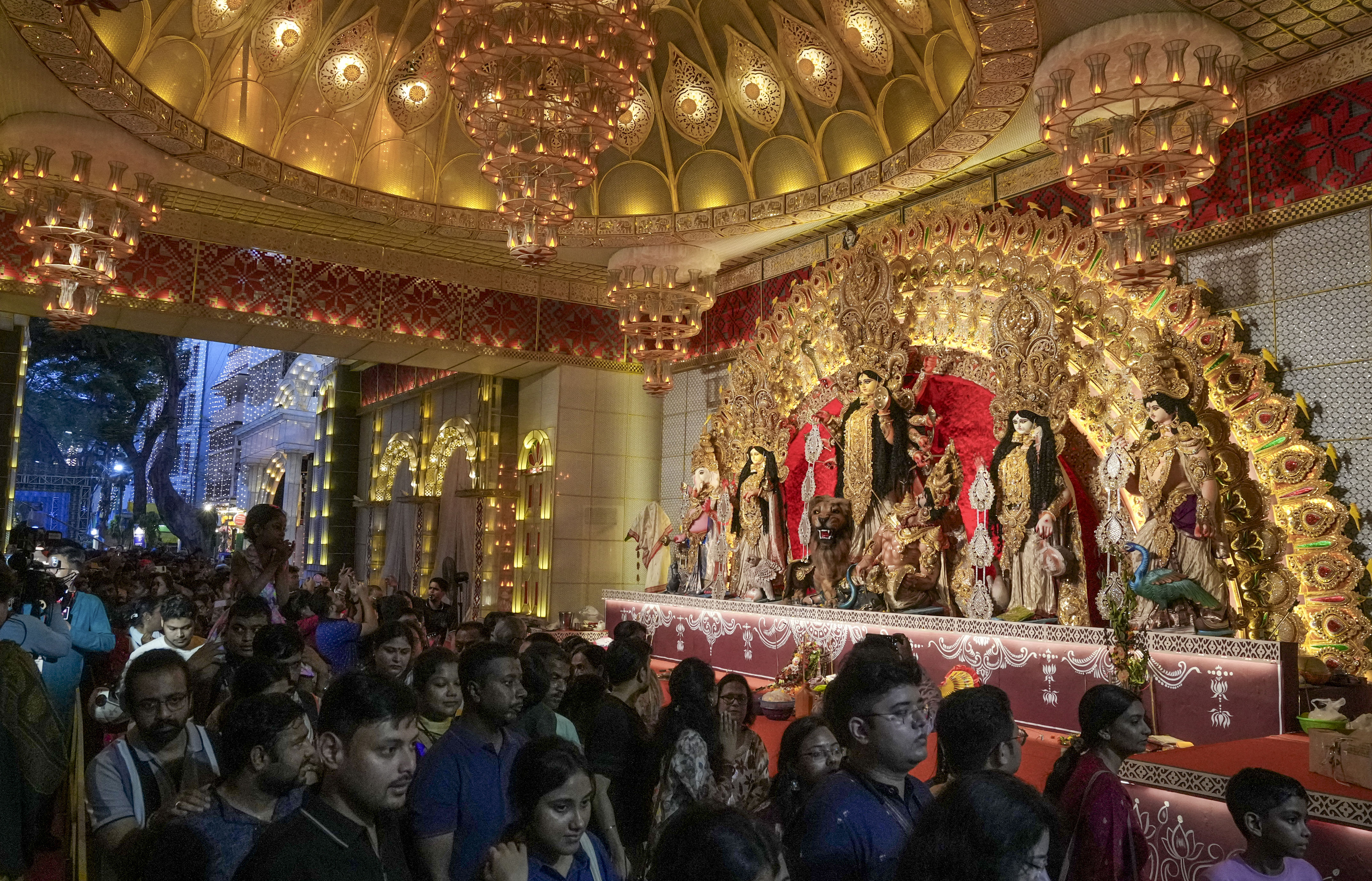 Bengal fire services department issues notices to 3 Kolkata Durga Puja ...