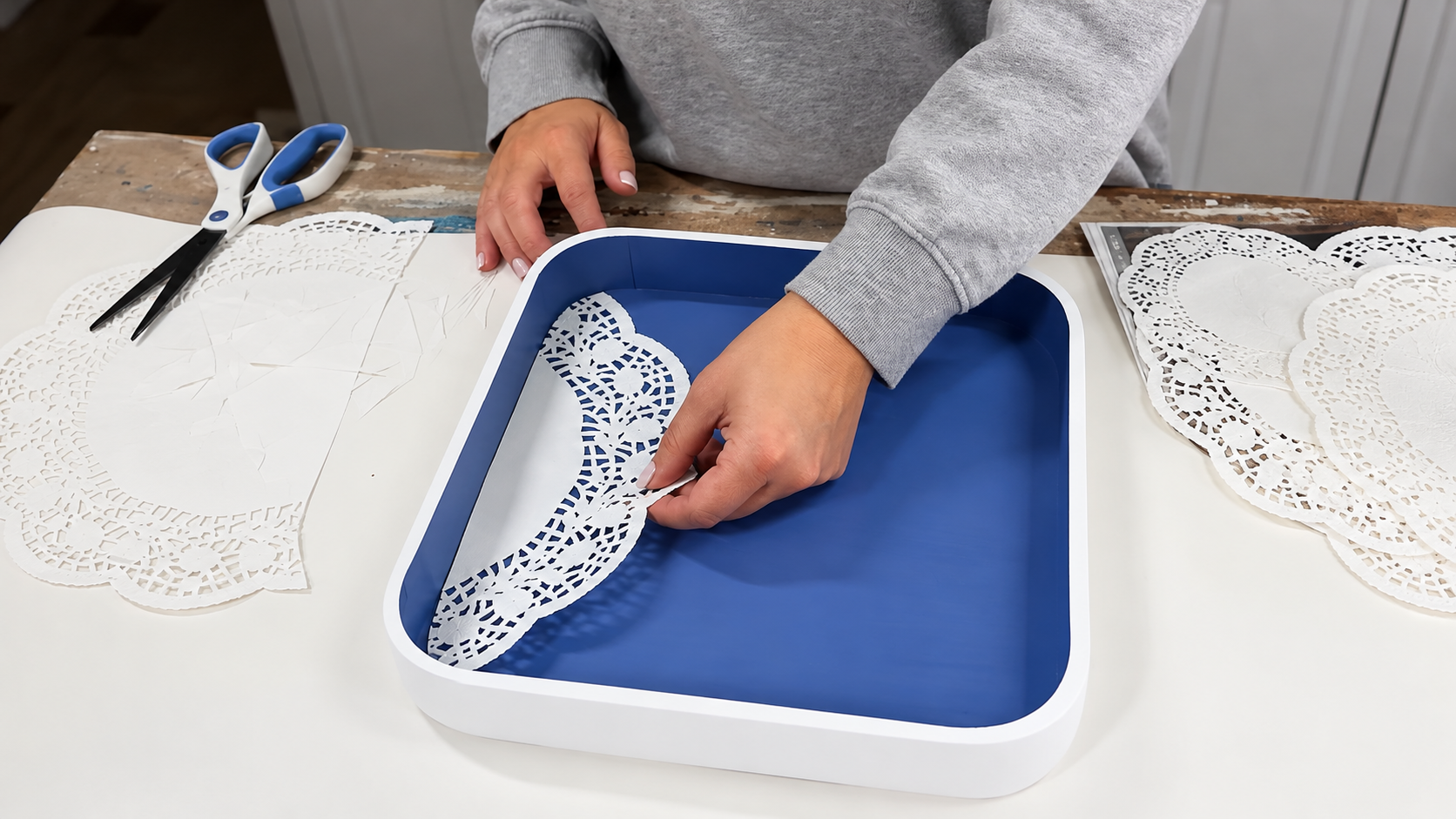Dollar Tree home decor DIYs - Turning plastic trays into beautiful ...