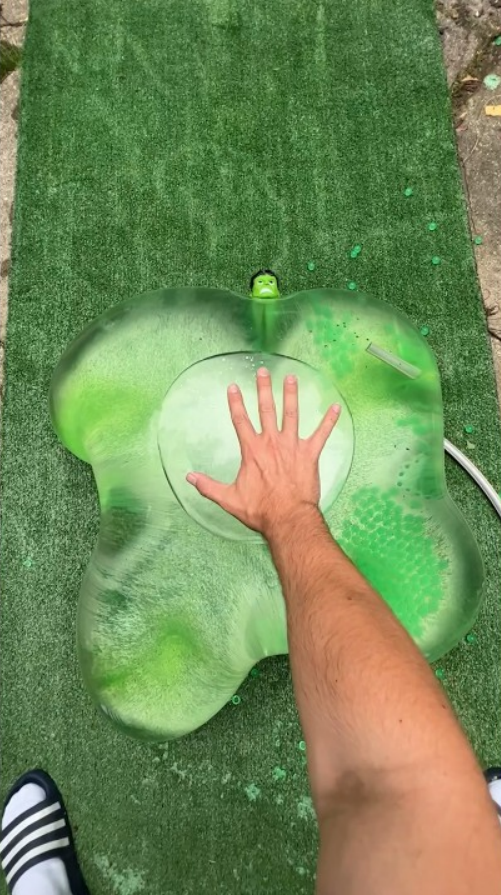 Stretchy Hulk experiment (he flooded my garden)