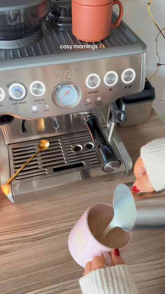 An aesthetic morning routine for a calm and cozy start