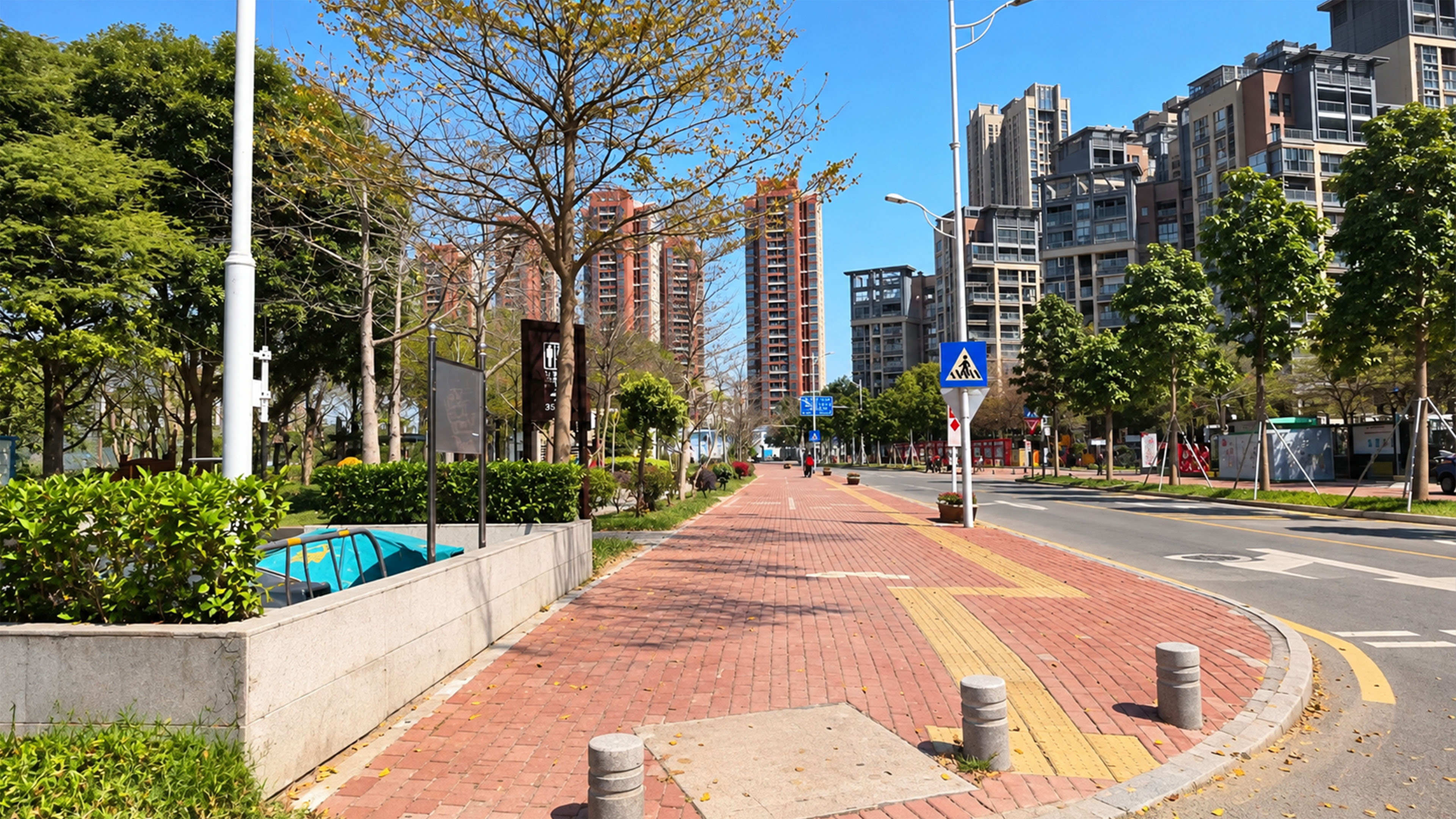 China’s residential district opens onto this wide walkway