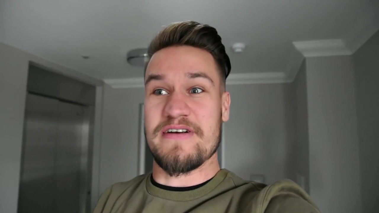 A vlogger finds an apartment after weeks of searching