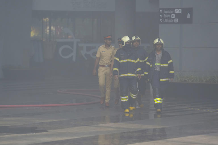 Fire breaks out at hotel in Mumbai's Kohinoor Square high-rise; no ...