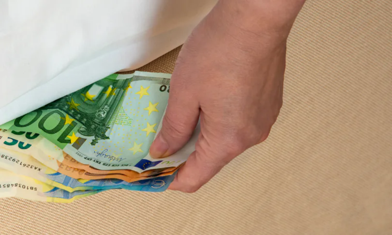 Contant geld bewaren: dit zijn de 10 beste verstopplekken