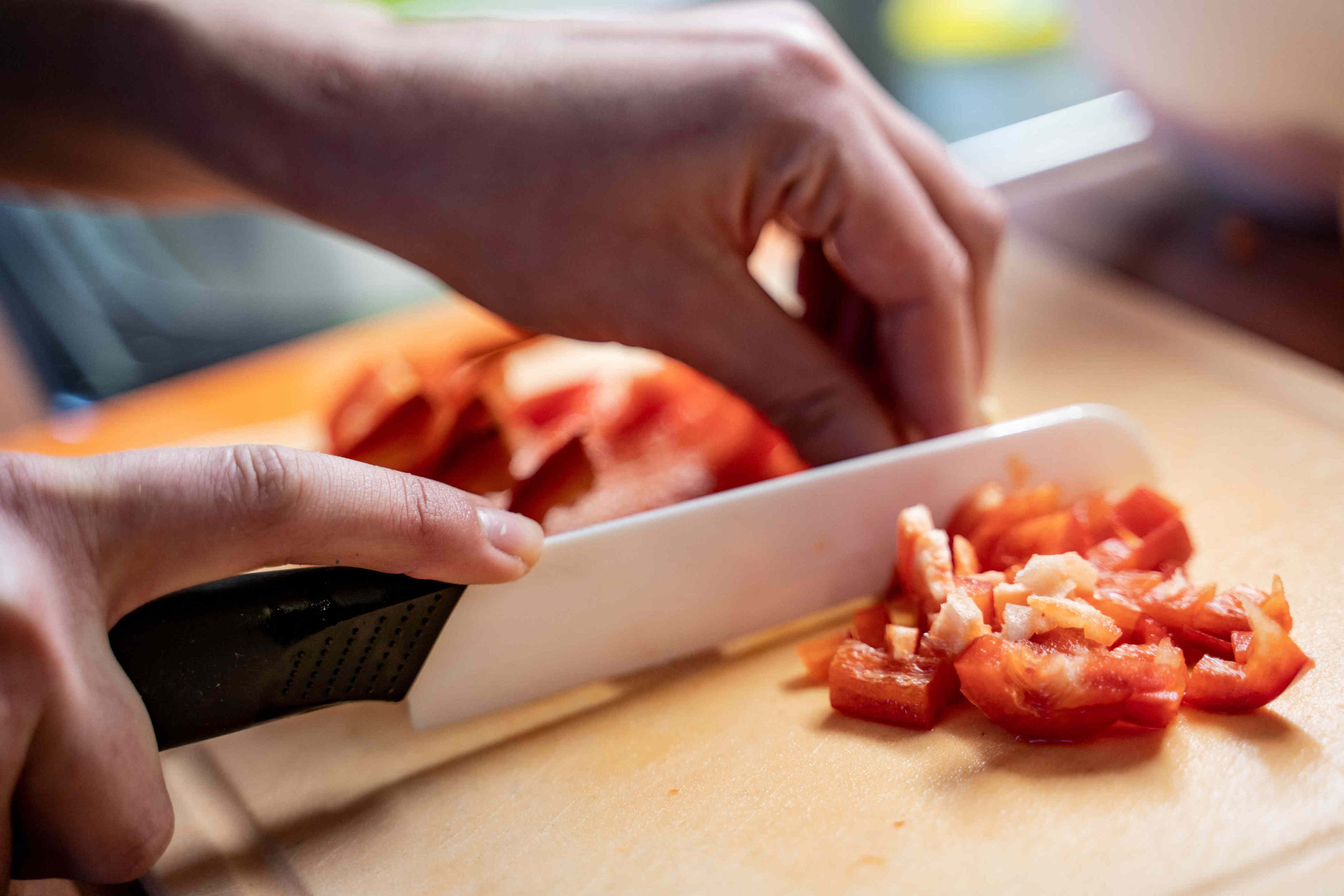 I asked chefs to recommend the best kitchen knives for the money — this ...