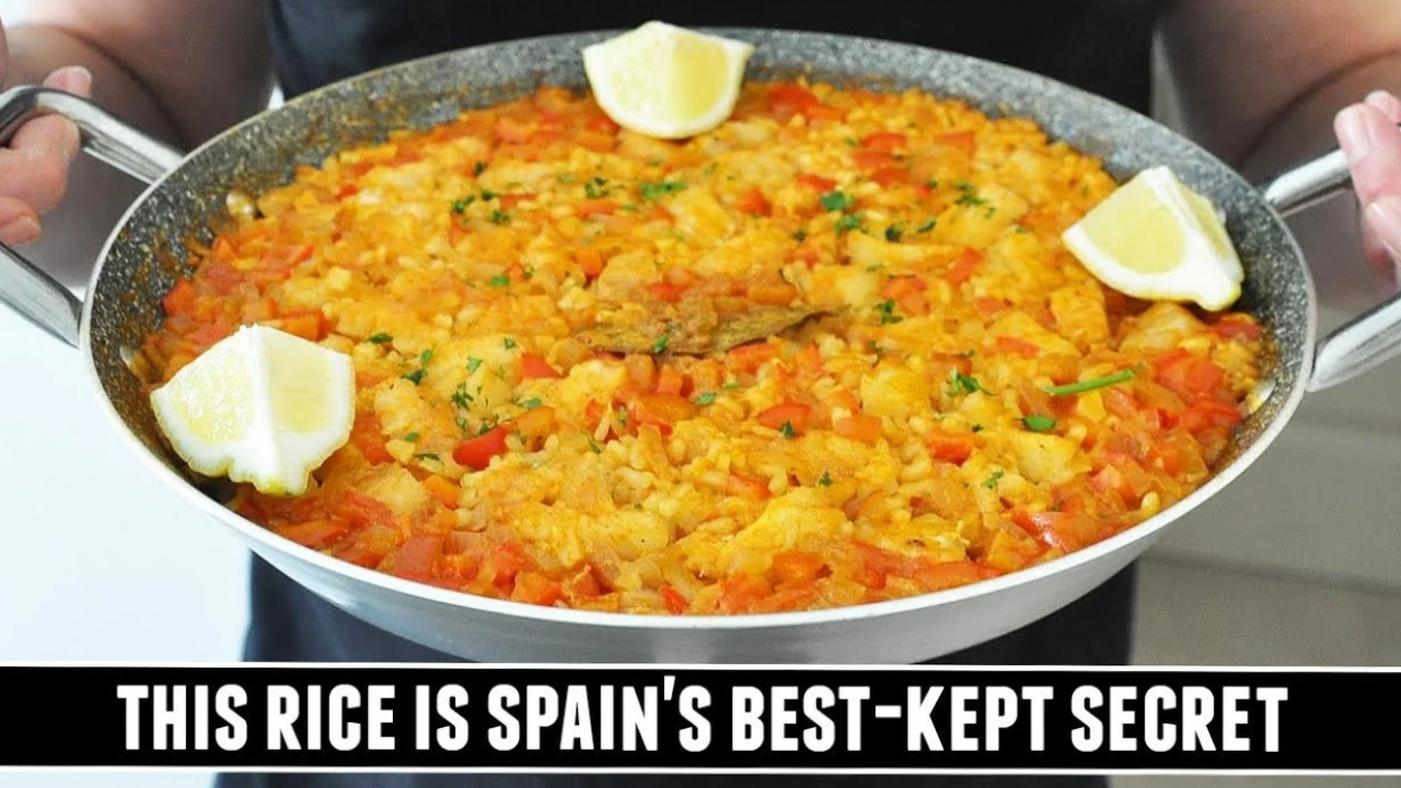 Spanish cod rice arroz con bacalao a la riojana