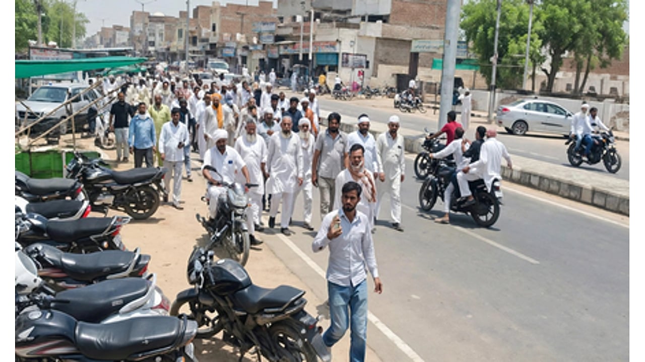 Surat embroidery workers’ stir to intensify as union plans next phase ...