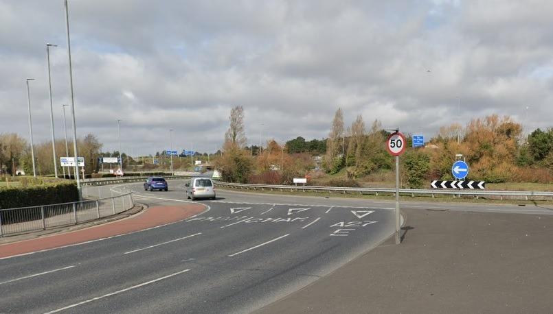 Three people injured in crash near Portsbridge Roundabout in Portsmouth ...