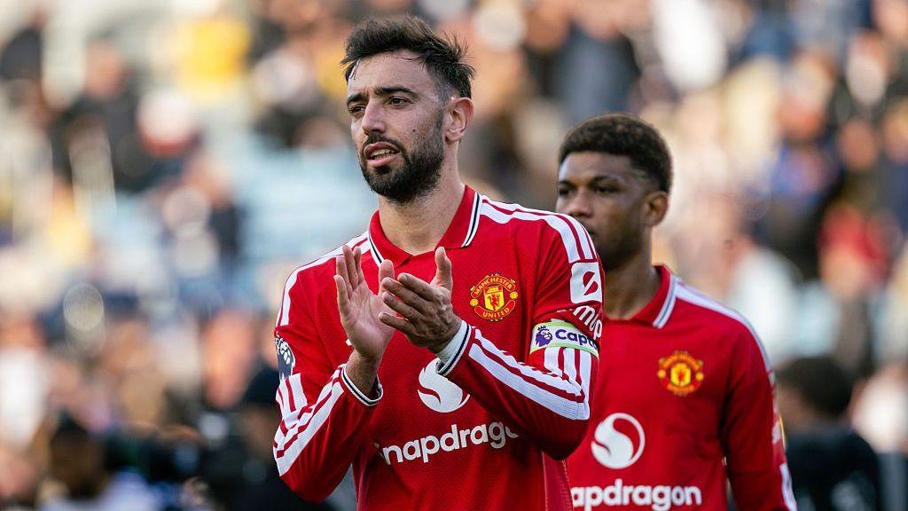 We'll see Fernandes as a false nine again