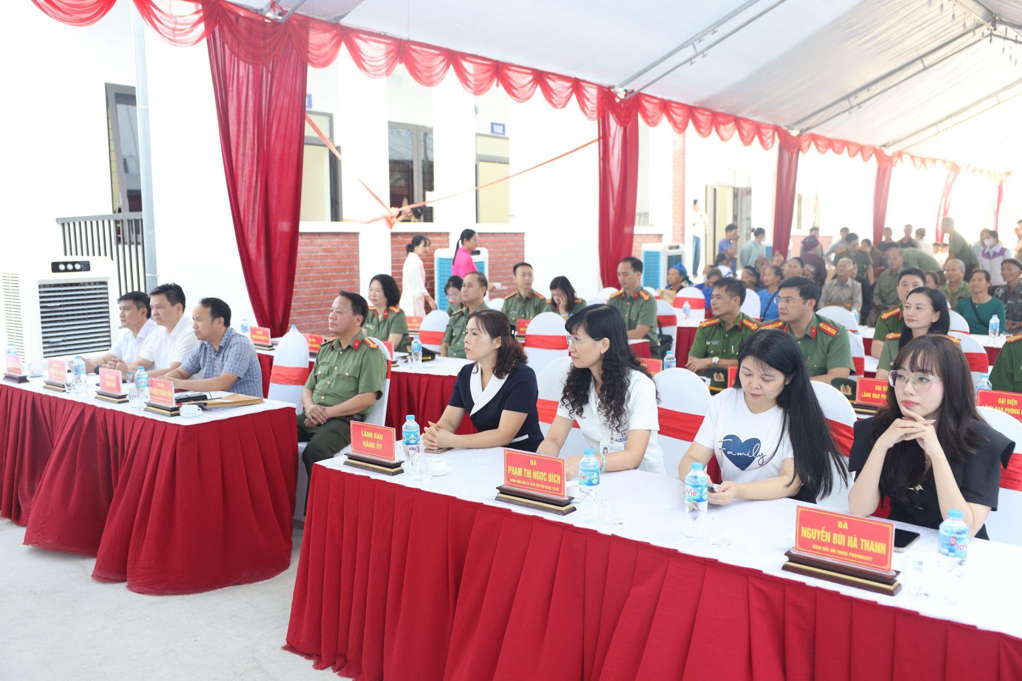 Pharmacity đồng hành cùng chương trình khám bệnh miễn phí cho người dân vùng biên