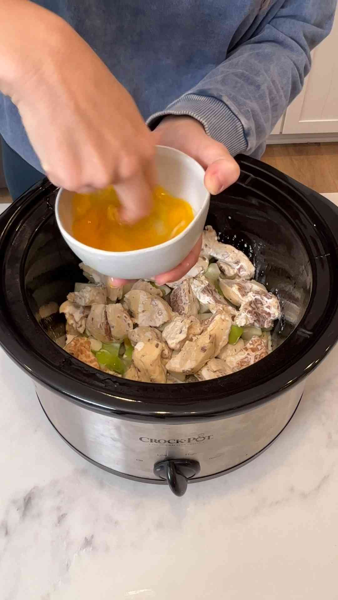 Easy crockpot cinnamon rolls for a warm homemade treat