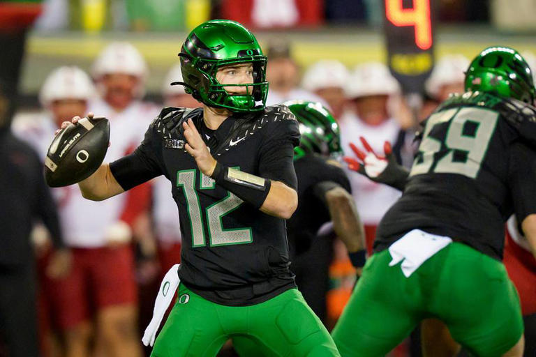 Oregon's Dylan Raiola pulls back the curtain on emotional win over Nebraska