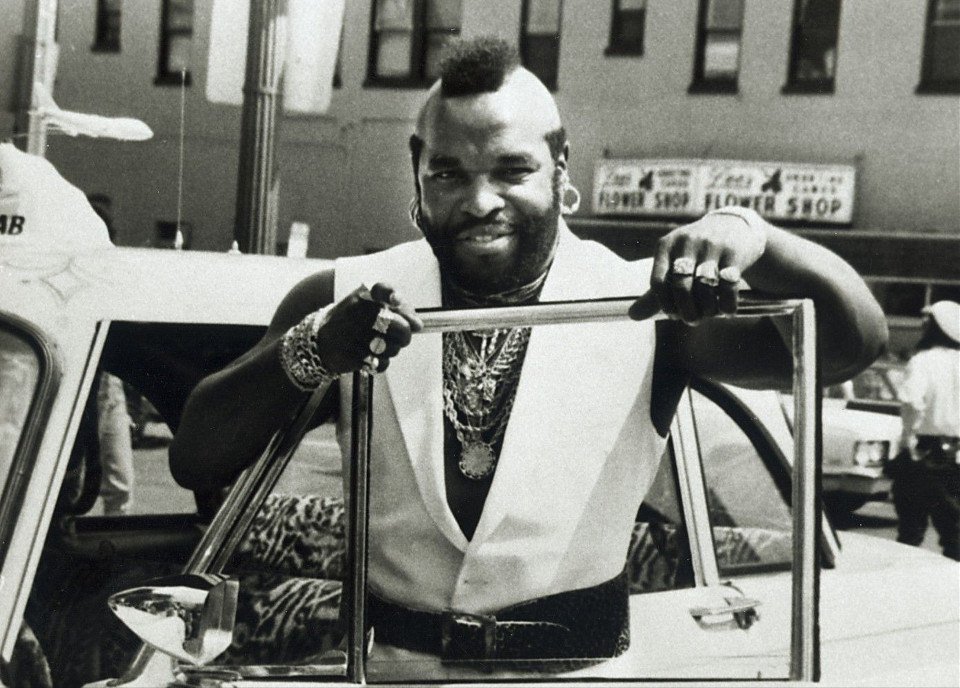 Fani serialu „Drużyna A” przecierają oczy. Legendarny Mr. T właśnie ...