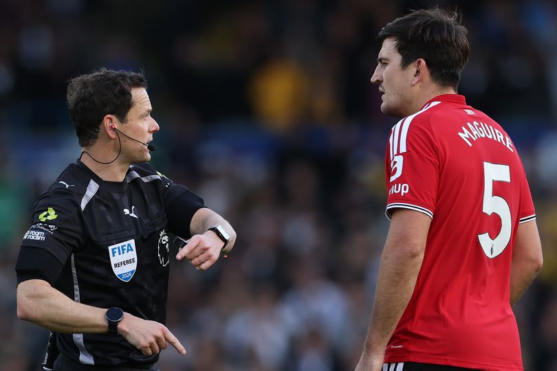 Man United get new referee verdict on two incidents vs Leeds with red ...