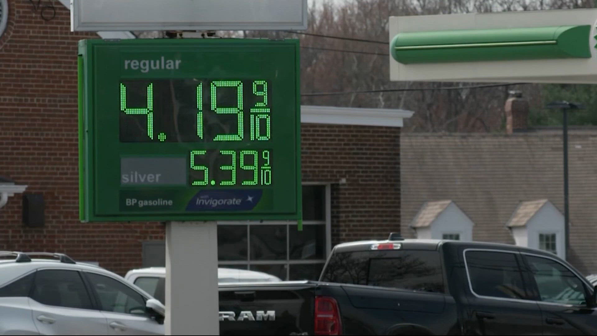 Trump’s Russian diesel deal draws bipartisan backlash as fuel prices soar