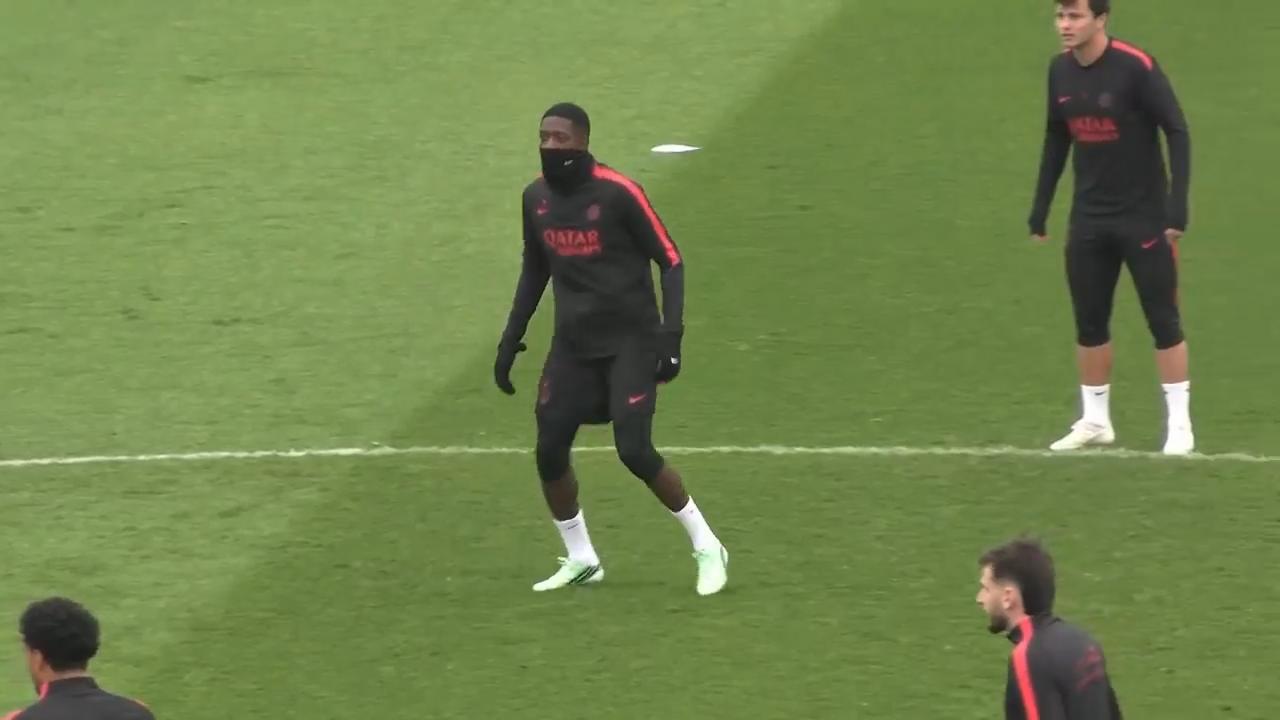 PSG train ahead of Champions League match against FC Barcelona