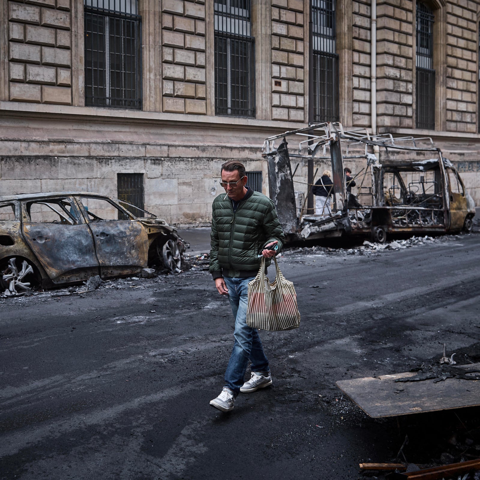 France vows to crack down after protests spiral out of control