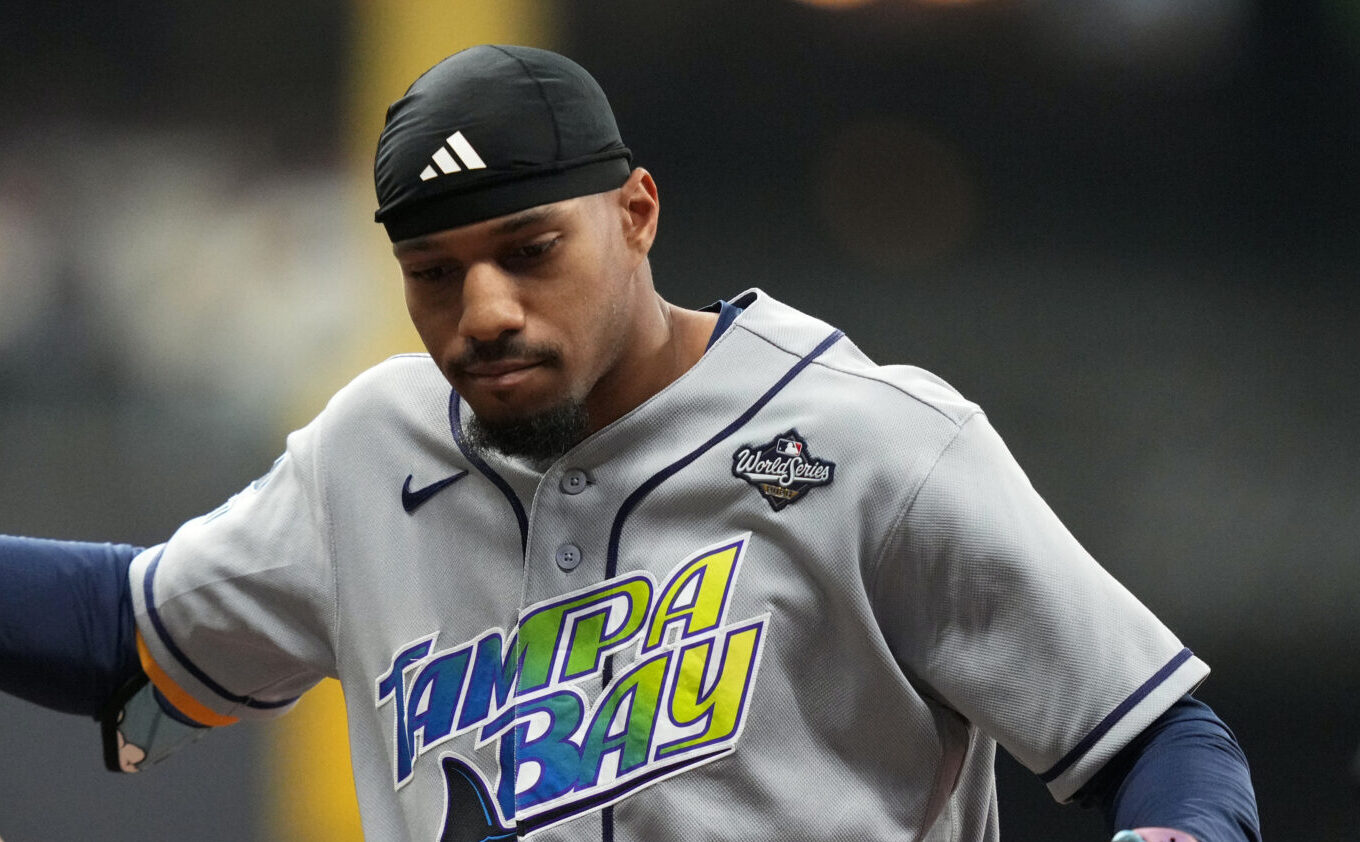 Junior Caminero explodes in Rays' dugout after Chandler Simpson's miscue
