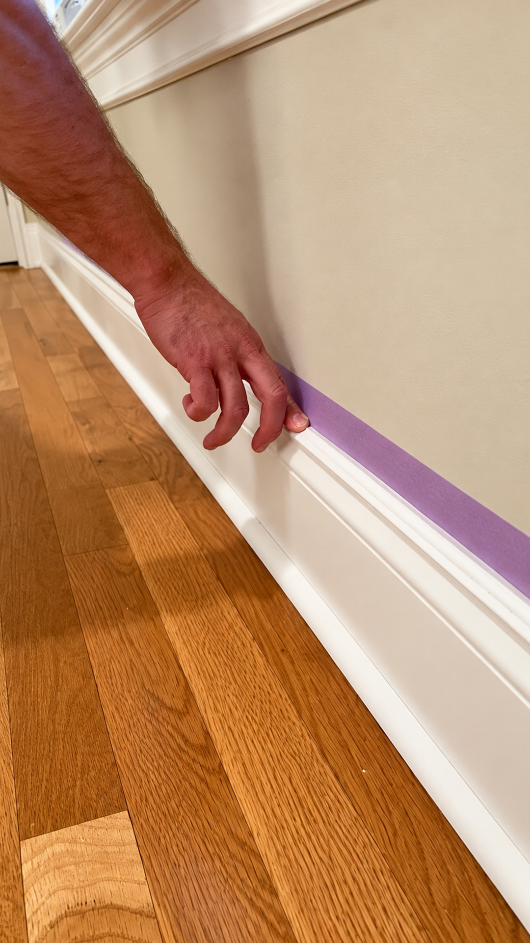 Getting crisp paint lines without taping forever