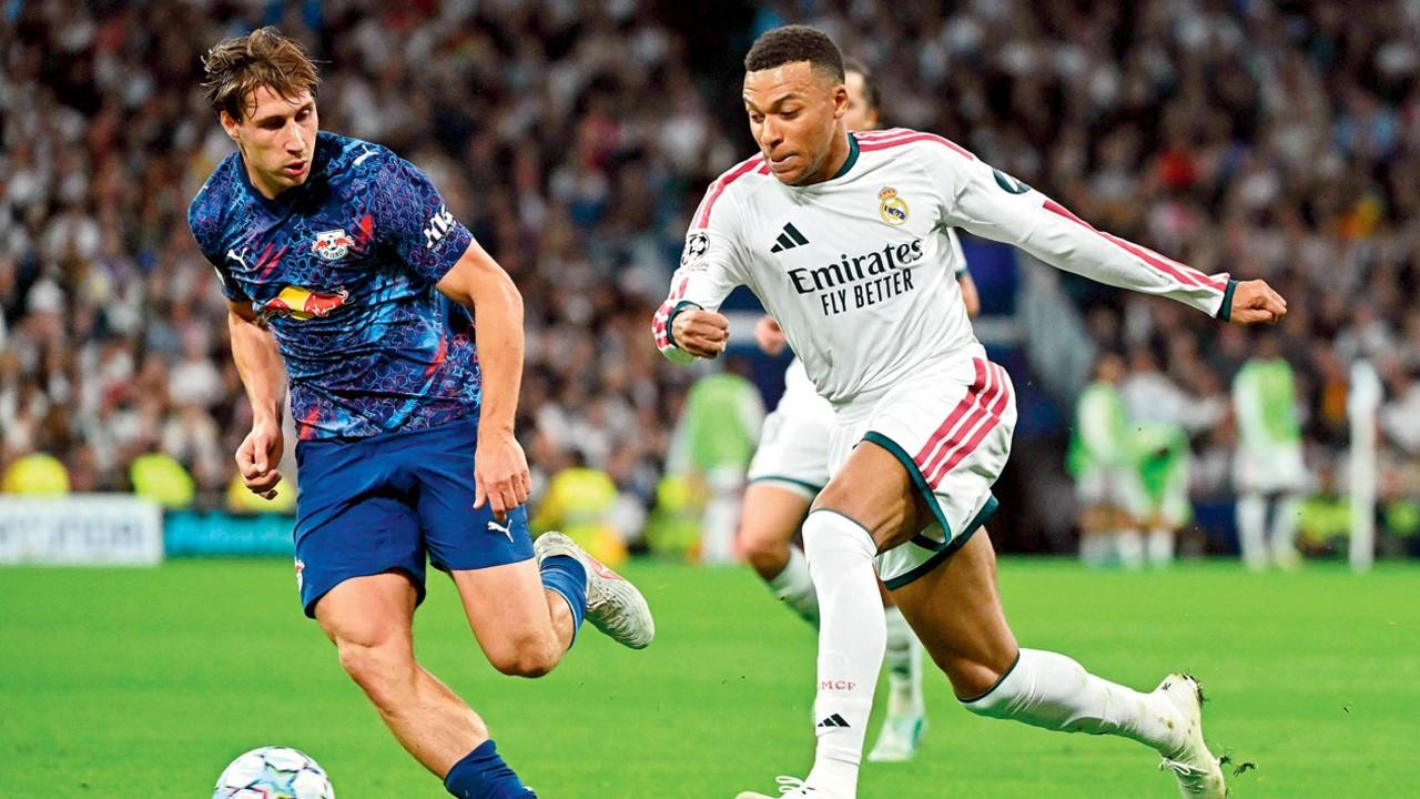 Pressing hard, only way to stop Mbappe: Barcelona boss Hansi Flick