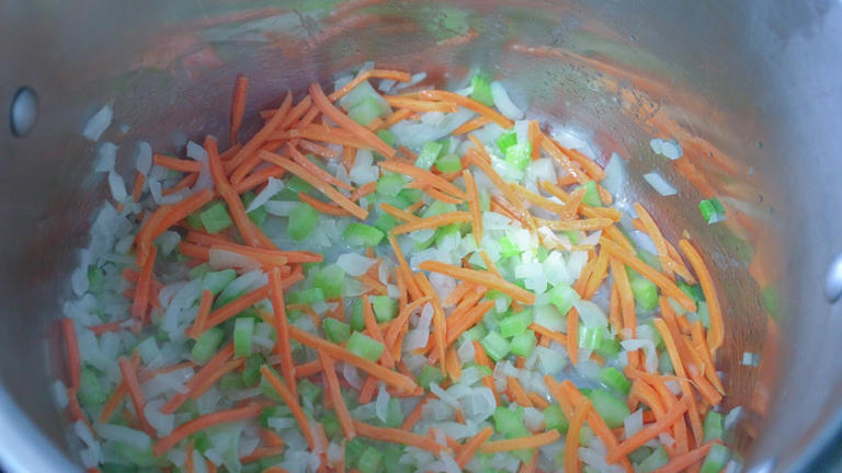 Sue's way to use leftover turkey is delicious! Creamy turkey soup ...