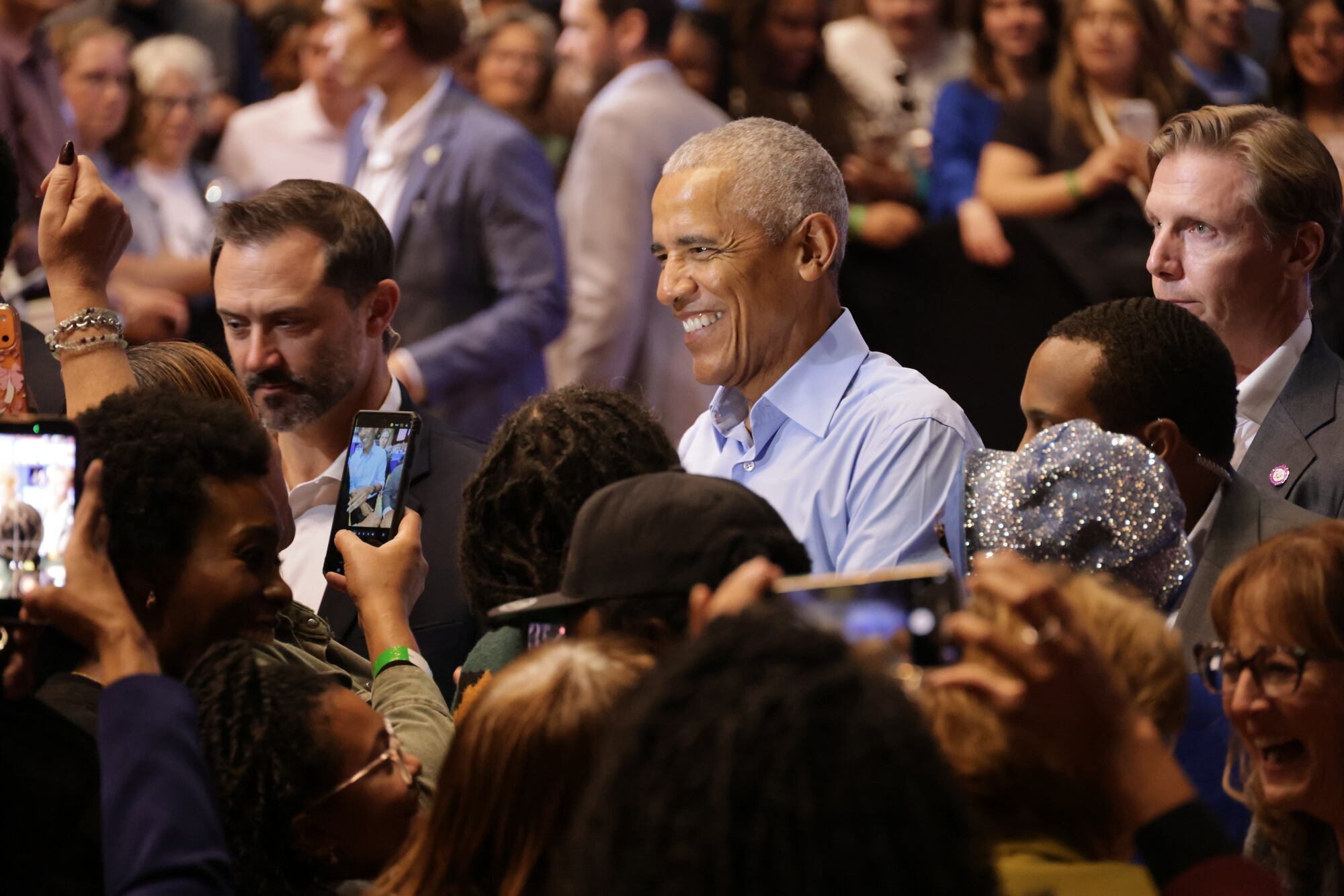 Obama returns to Cleveland to rally Ohio Democrats behind Acton, Brown
