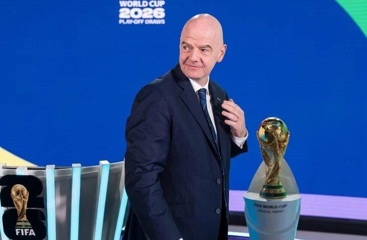 Chủ tịch FIFA thách thức các đối thủ: Tôi được nhiều liên đoàn ủng hộ lắm!