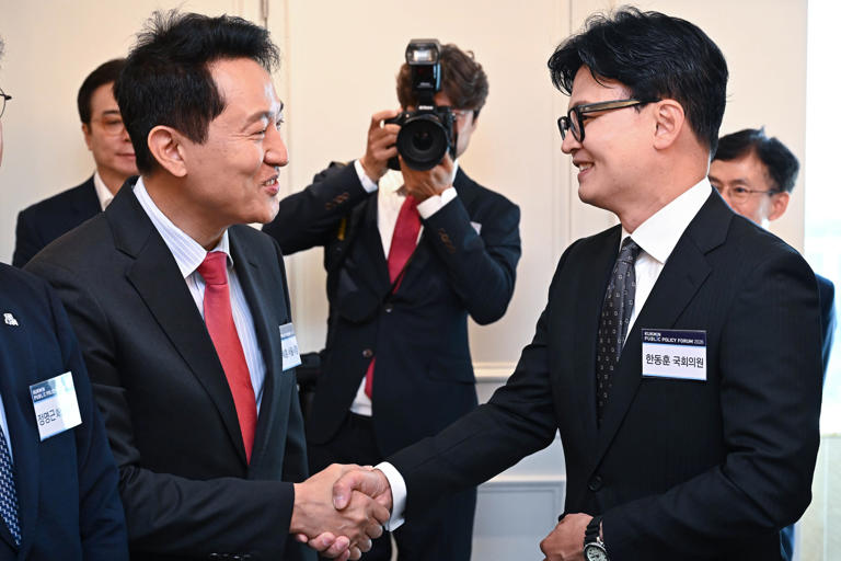 Han Dong-hoon praises Oh Se-hoon, calls for conservative unity