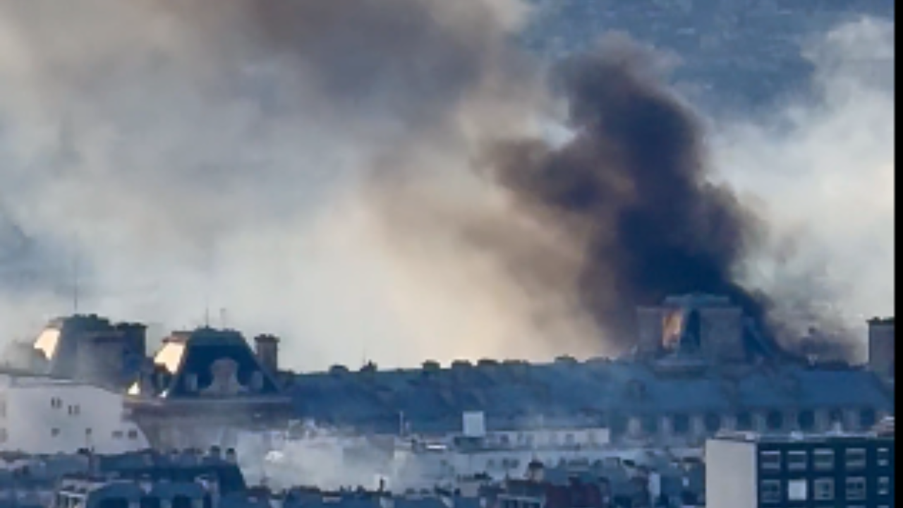 Paris protests: City in flames amidst unrest
